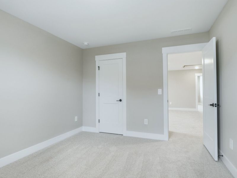 Spacious, unfurnished interior of a new home in Watkins Glen, Raleigh (Image 23).