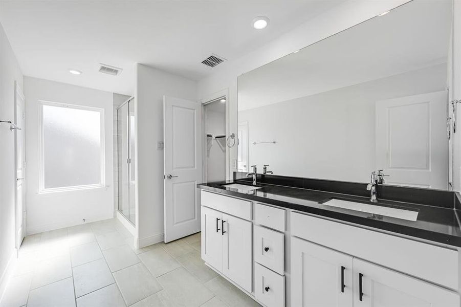 124 North Sky Drive ~ Ready Now 124 North Sky Drive ~ Ready Now