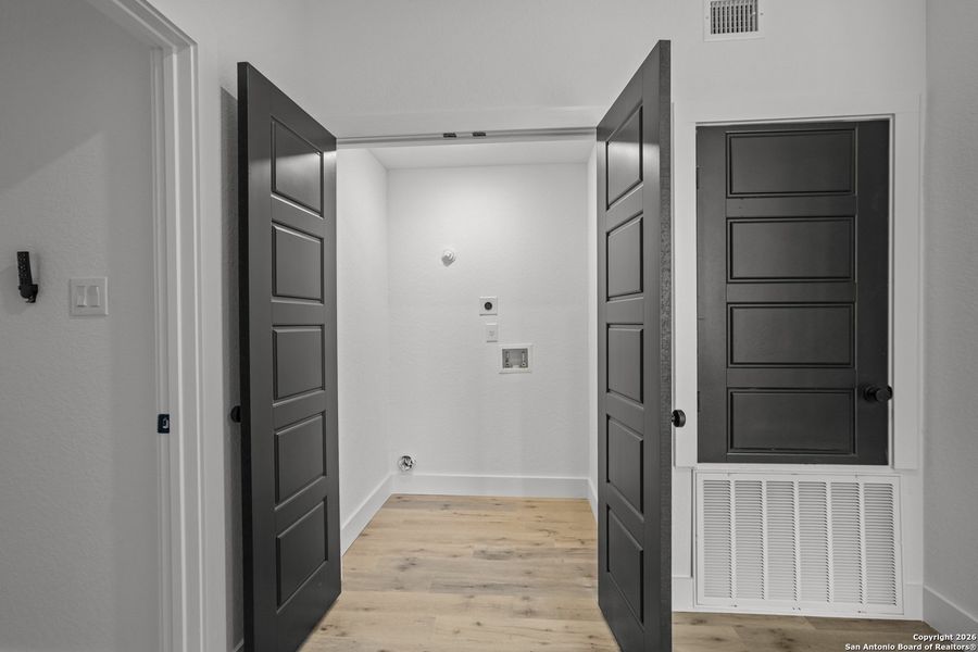 Furnished interior view inside a new home in , San Antonio (Image 31).