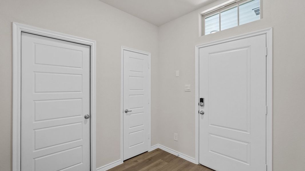 Spacious, unfurnished interior of a new home in Trailstone, Caddo Mills (Image 16). Spacious, unfurnished interior of a new home in Trailstone, Caddo Mills (Image 16).