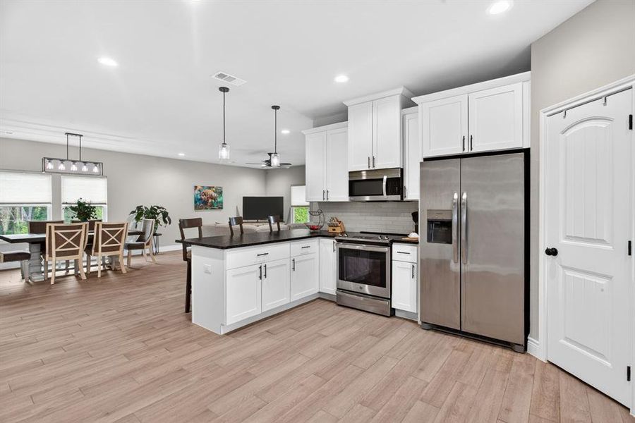 Furnished interior view inside a new home in , Granbury (Image 8).