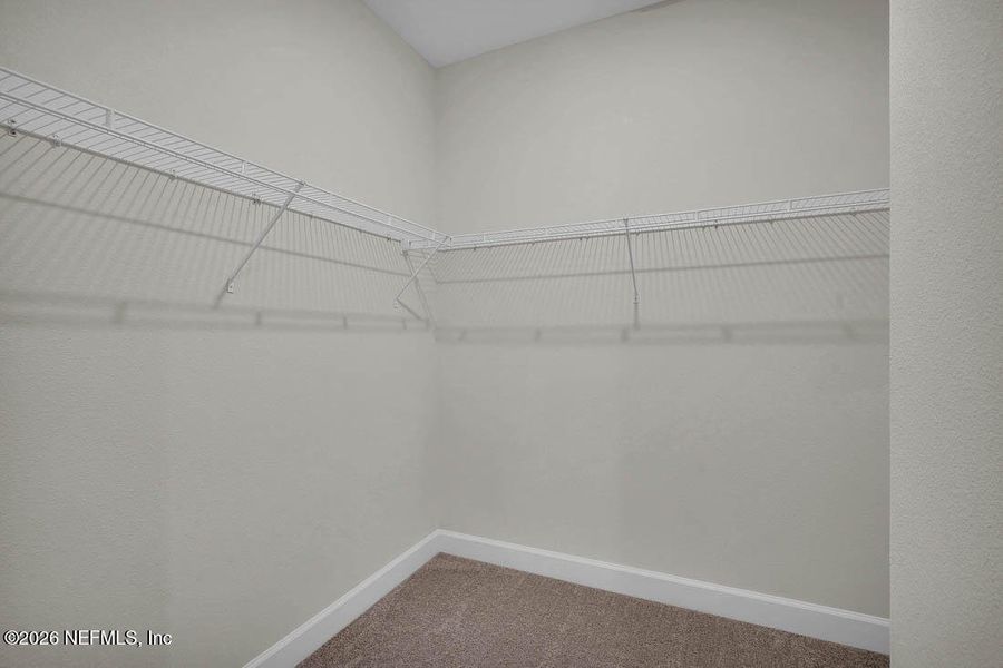 Spacious, unfurnished interior of a new home in , Jacksonville (Image 14).