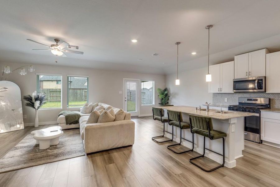 Furnished interior view inside a new home in Sierra Vista, Iowa Colony (Image 6). Furnished interior view inside a new home in Sierra Vista, Iowa Colony (Image 6).