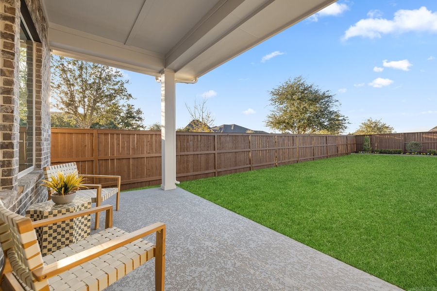 Representative exterior details of a home built from the The Gardenia by David Weekley Homes in Meridiana 45' Homesites, Manvel (Image 3).