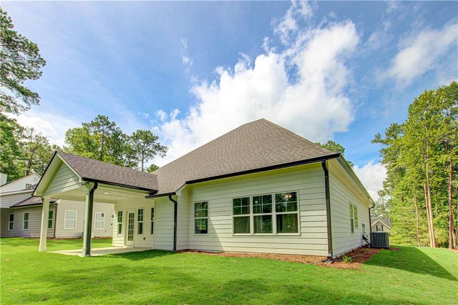 Exterior details and patio area of a home in , Villa Rica (Image 37).