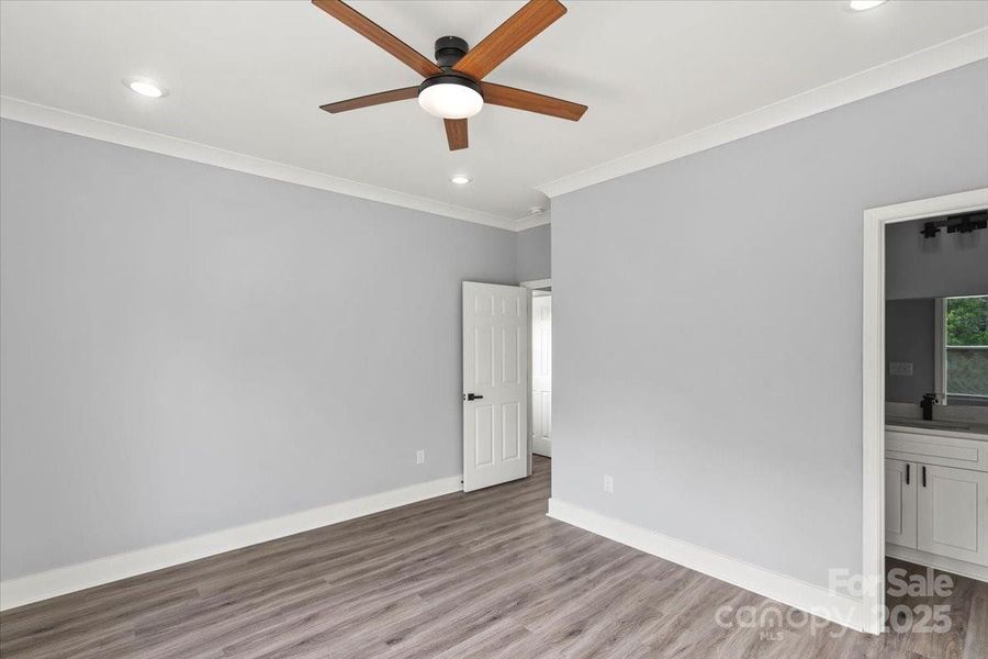 Spacious, unfurnished interior of a new home in , Salisbury (Image 21).