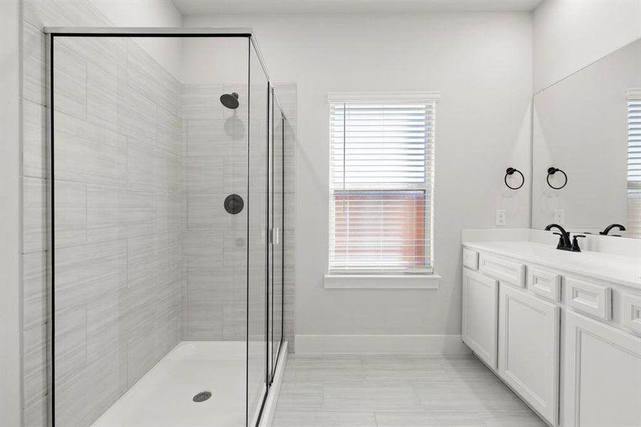 22. 2352 Bell - Bath (2)