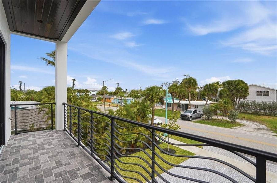 Exterior details and patio area of a home in , Englewood (Image 37).
