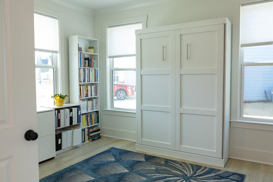 Furnished interior view inside a new home in , Ravenel (Image 47).