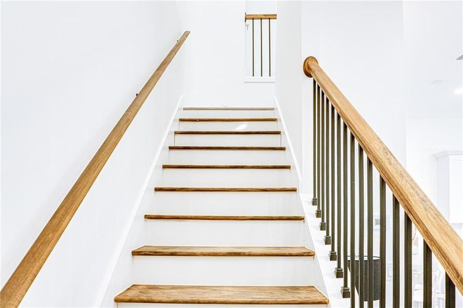 Close-up of interior finishes inside a home in , Atlanta (Image 16). Close-up of interior finishes inside a home in , Atlanta (Image 16).