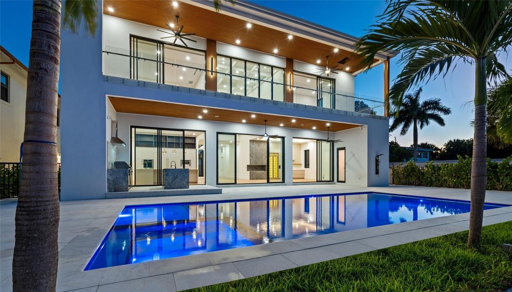 Image 42 of a home in .