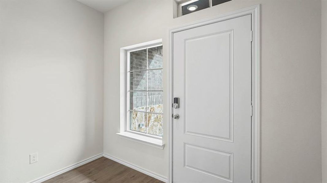 Spacious, unfurnished interior of a new home in Creekside Ranch, Blue Ridge (Image 31).