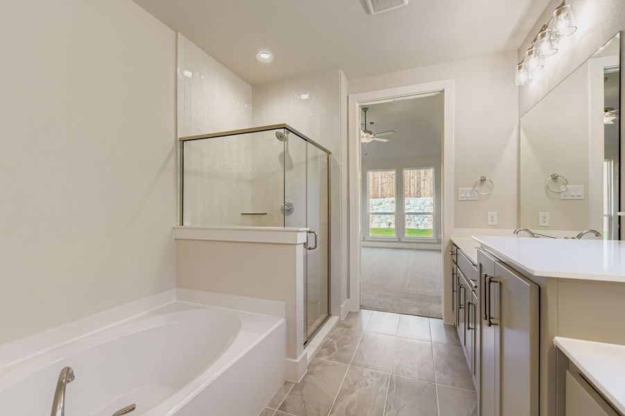 Plan 1579 - Representative Photo - Main Bathroom Plan 1579 - Representative Photo - Main Bathroom