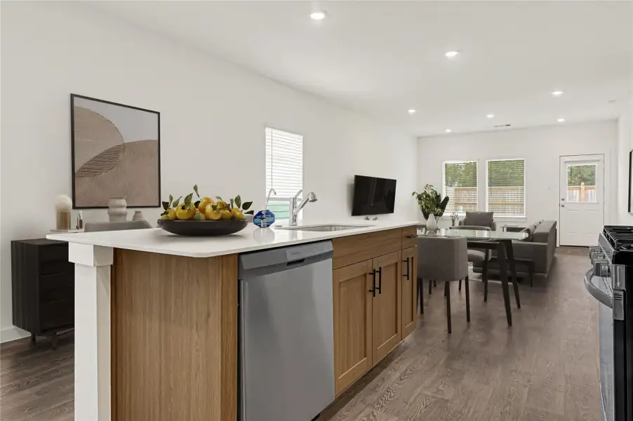 Furnished interior view inside a new home in Holly Ridge, Rosenberg (Image 15).