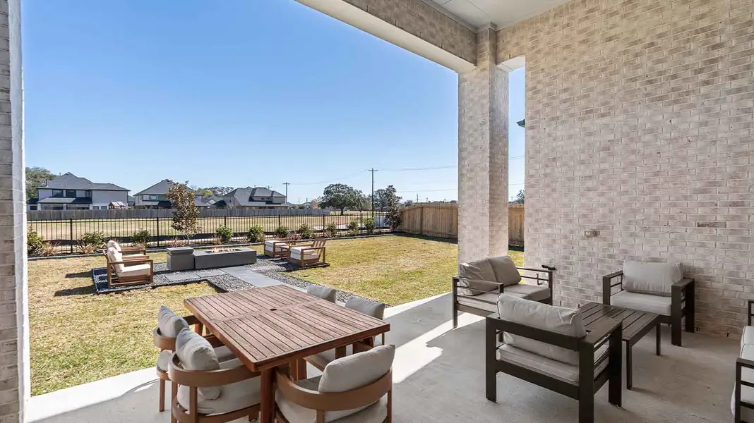 Exterior details and patio area of a home in Friendswood Trails 70' Homesites, Friendswood (Image 2).