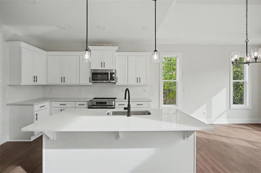 Furnished interior view inside a new home in , Cartersville (Image 6).
