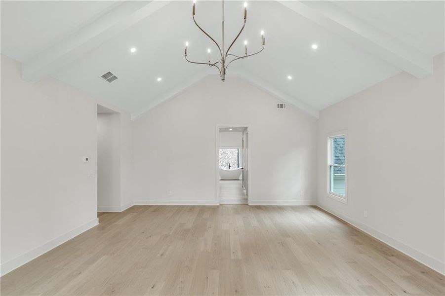 Spacious, unfurnished interior of a new home in , Atlanta (Image 24).