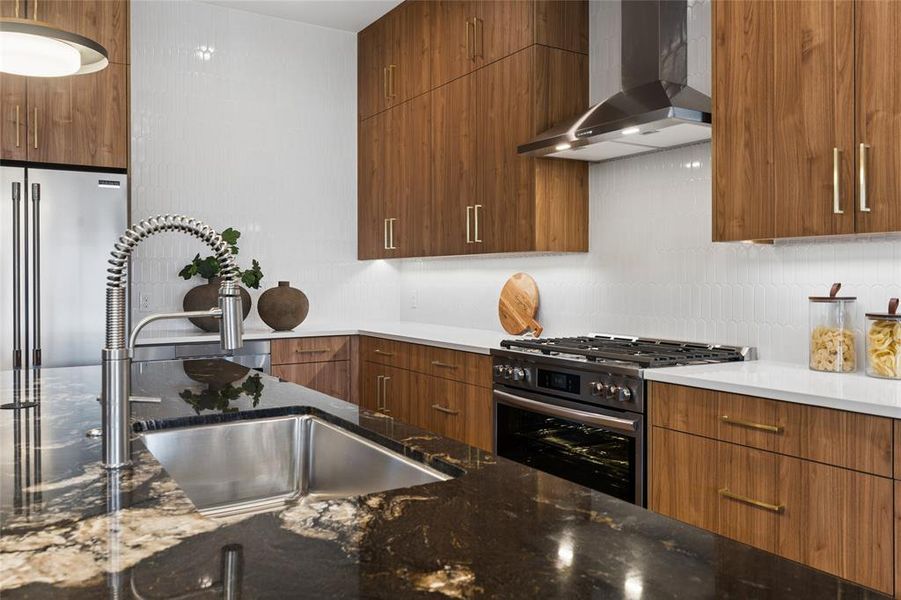 Furnished interior view inside a new home in , Dallas (Image 18).