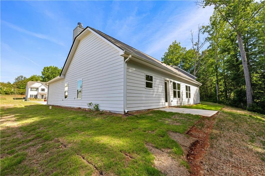 Exterior details and patio area of a home in , Villa Rica (Image 4).