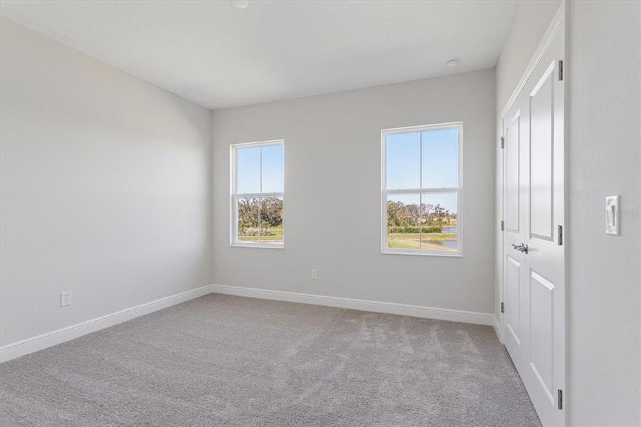 Spacious, unfurnished interior of a new home in North River Ranch, Parrish (Image 31).