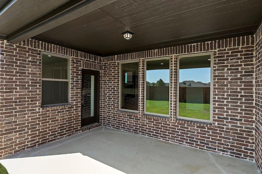 25. 1322 Parkdale - Patio 25. 1322 Parkdale - Patio