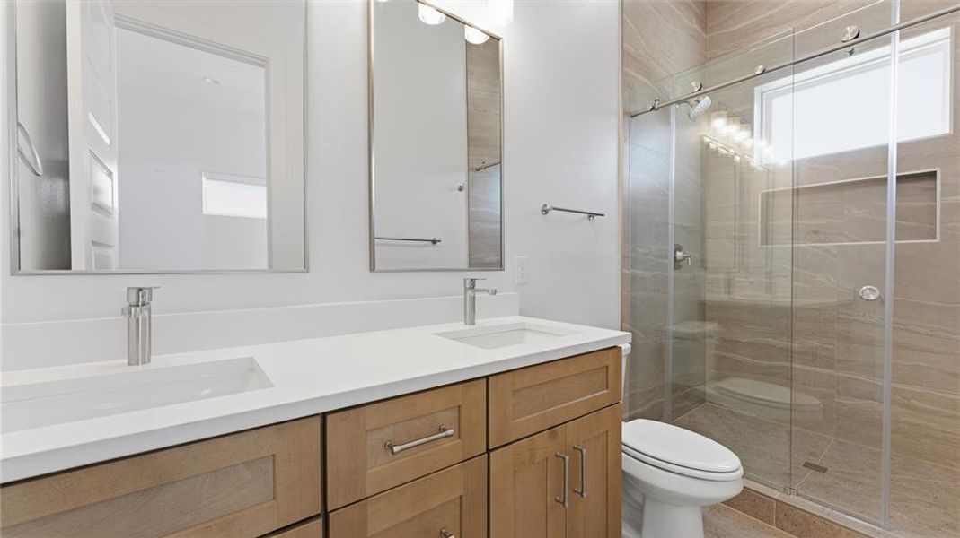 Furnished interior view inside a new home in , Dallas (Image 8). Furnished interior view inside a new home in , Dallas (Image 8).