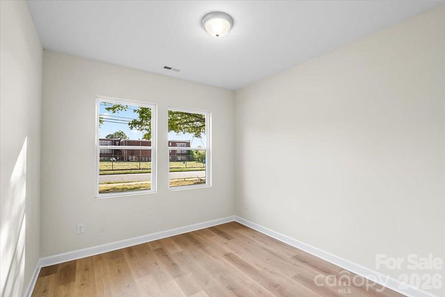 Spacious, unfurnished interior of a new home in , Spencer (Image 19).