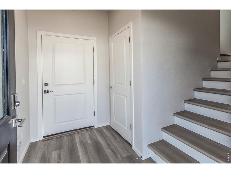 Spacious, unfurnished interior of a new home in Raindance Condos, Windsor (Image 14).