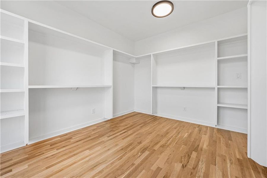 Spacious, unfurnished interior of a new home in , Atlanta (Image 25). Spacious, unfurnished interior of a new home in , Atlanta (Image 25).