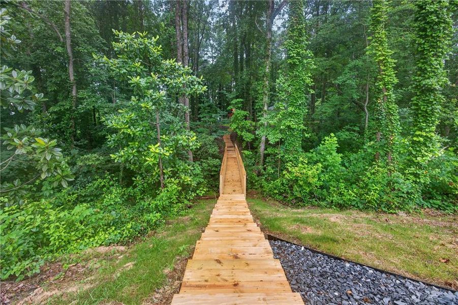 Natural landscape and outdoor views near Lake Harbin in Morrow (Image 30).