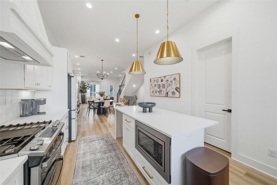 Furnished interior view inside a new home in , Houston (Image 24). Furnished interior view inside a new home in , Houston (Image 24).