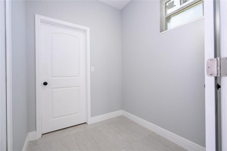 Spacious, unfurnished interior of a new home in , Haines City (Image 22). Spacious, unfurnished interior of a new home in , Haines City (Image 22).