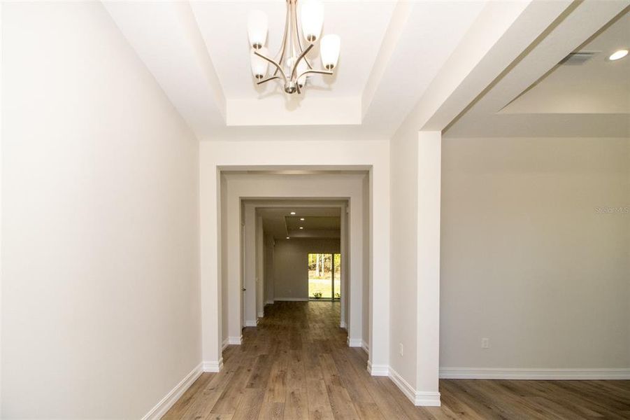 Spacious, unfurnished interior of a new home in Southern Hills Plantation, Brooksville (Image 45).