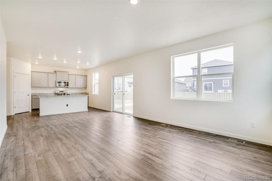 Spacious, unfurnished interior of a new home in Spring Valley Ranch, Elizabeth (Image 29).