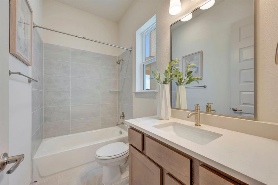 3rd Bathroom 3rd Bathroom