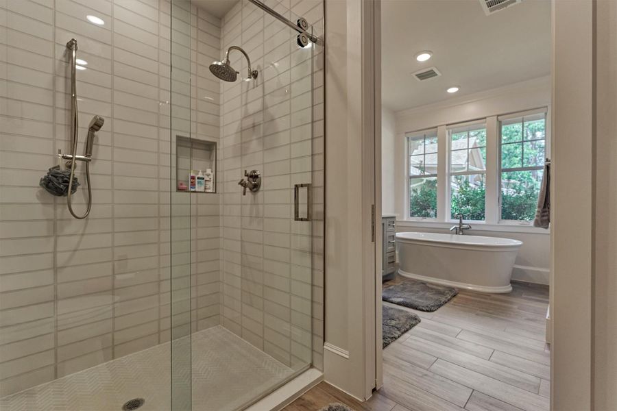 Image 43 of a home in .