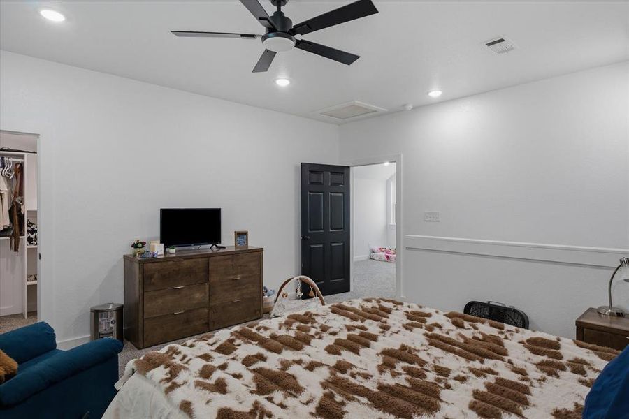 Furnished interior view inside a new home in , Grand Saline (Image 9).
