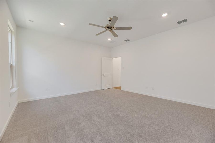 Spacious, unfurnished interior of a new home in Legacy Hills: Brookstone 60's, Celina (Image 15).