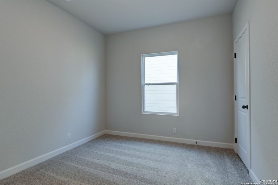 Spacious, unfurnished interior of a new home in Cordova Trails, Seguin (Image 19).