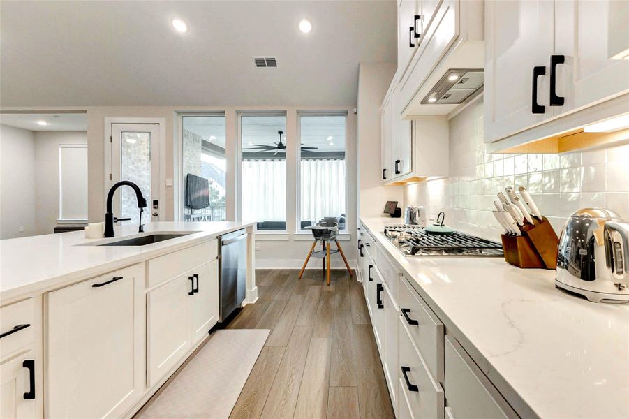 Furnished interior view inside a new home in , Fulshear (Image 36). Furnished interior view inside a new home in , Fulshear (Image 36).