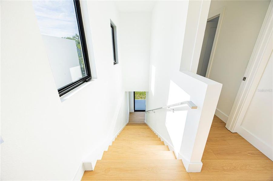 Spacious, unfurnished interior of a new home in , St. Petersburg (Image 66).