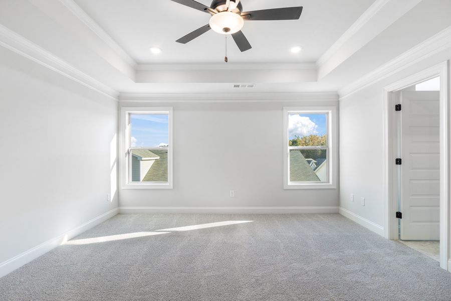 Spacious, unfurnished interior of a new home in Ridge Pointe, Athens (Image 26).