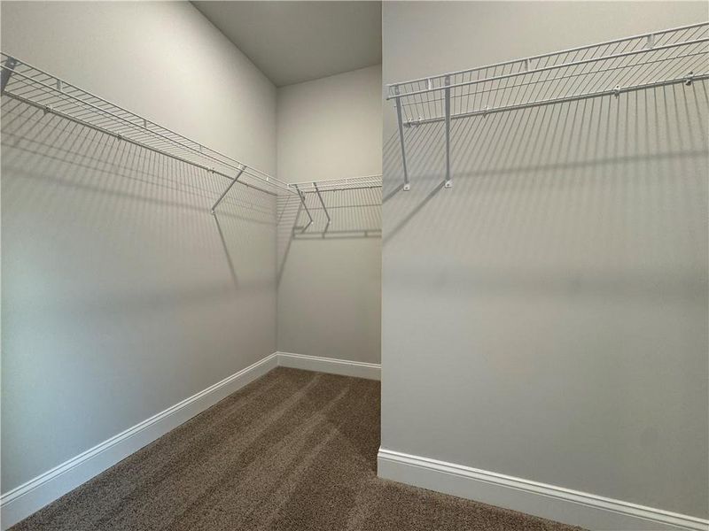 Spacious, unfurnished interior of a new home in Tuscany Hills, Douglasville (Image 15). Spacious, unfurnished interior of a new home in Tuscany Hills, Douglasville (Image 15).