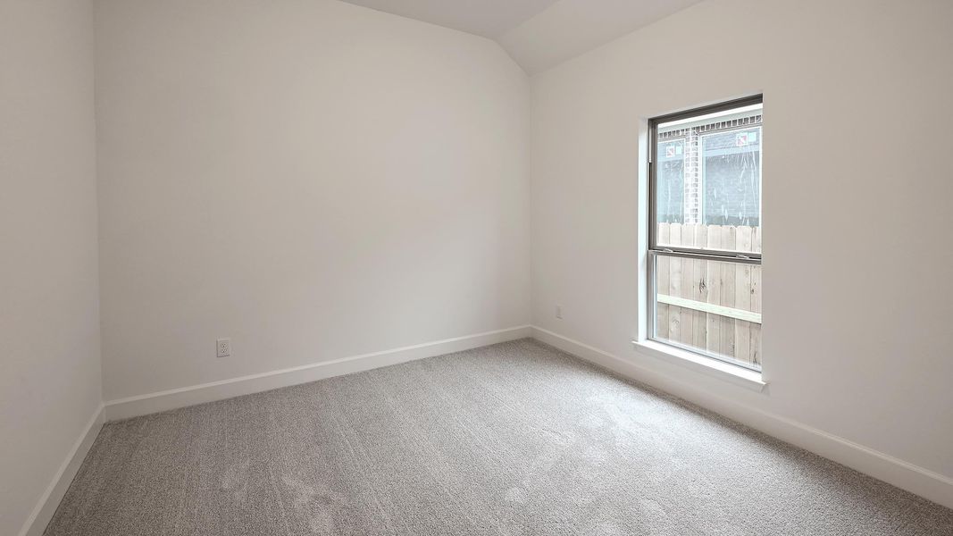 Spacious, unfurnished interior of a new home in Crosswinds, Kyle (Image 12).