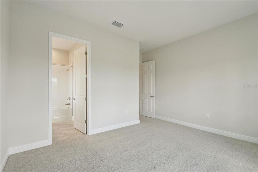 Spacious, unfurnished interior of a new home in Two Rivers, Zephyrhills (Image 18). Spacious, unfurnished interior of a new home in Two Rivers, Zephyrhills (Image 18).