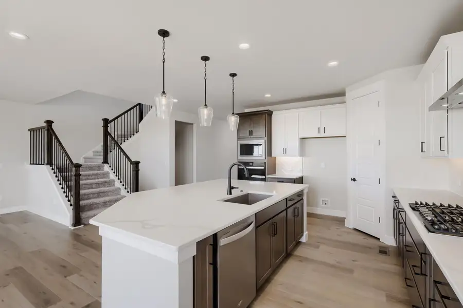 8135 Pennydale - Kitchen 8135 Pennydale - Kitchen