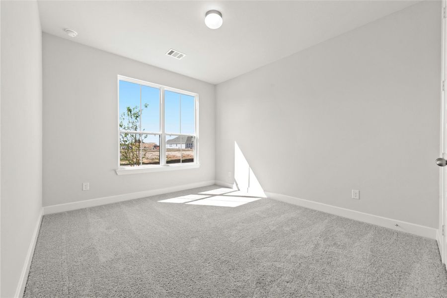 Representative image. Features, selections and colors may vary.