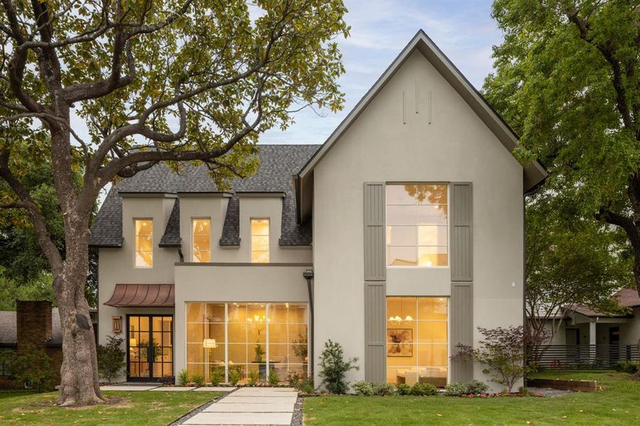 Front exterior of a new home in , Dallas, TX, highlighting curb appeal (Image 2). Front exterior of a new home in , Dallas, TX, highlighting curb appeal (Image 2).