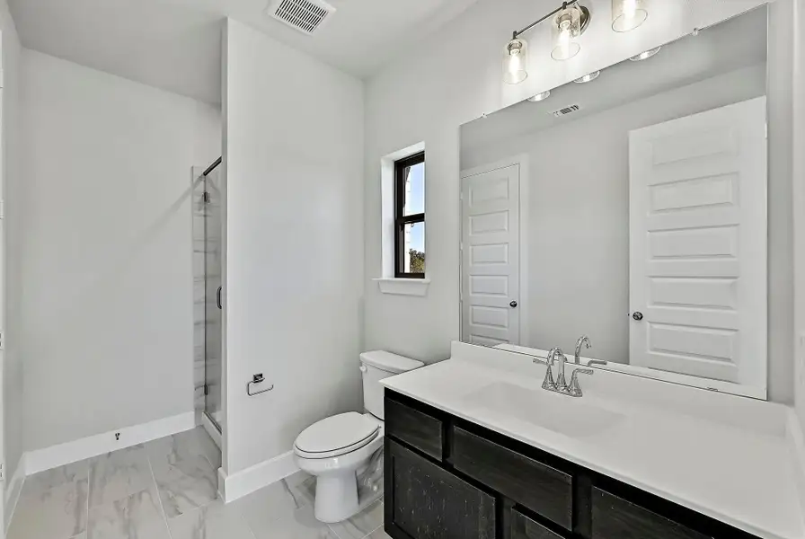 Representative image. Features, specifications, selections and colors may vary.