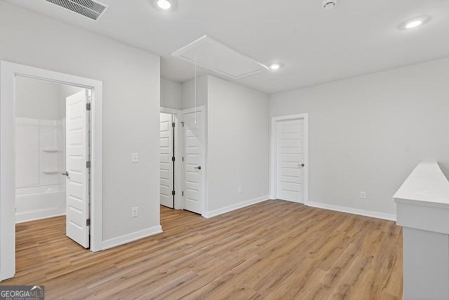 Spacious, unfurnished interior of a new home in The Park at Gainesville Township, Gainesville (Image 21).
